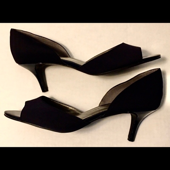 Bandolino Navy Fabric Open Toe Heel - Picture 2 of 5